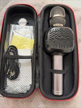Bonaok Portable karaoke microphone w/speaker and Travel Case